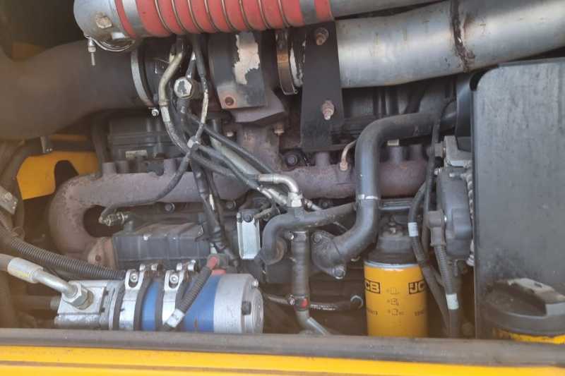 OmecoHub - Immagine JCB 437HTT4